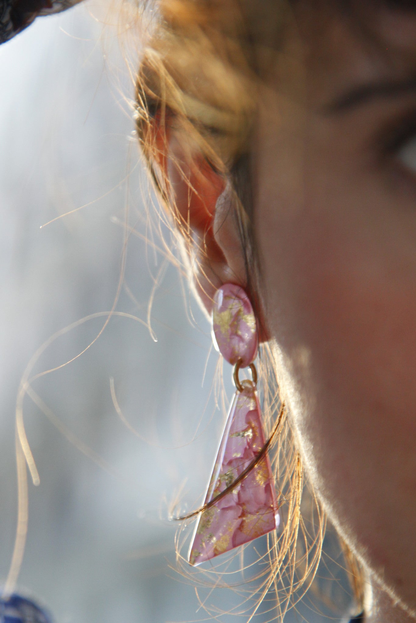 Cara's Dangling Earrings - Rose (petite) / les boucles pendantes de Cara